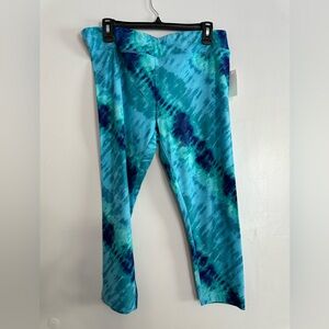 Time and Tru tie dyed capri leggings